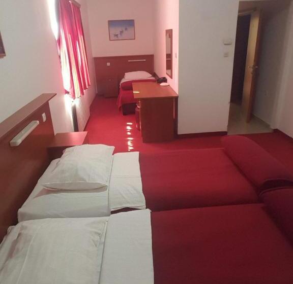 فندق Mirni Kutak