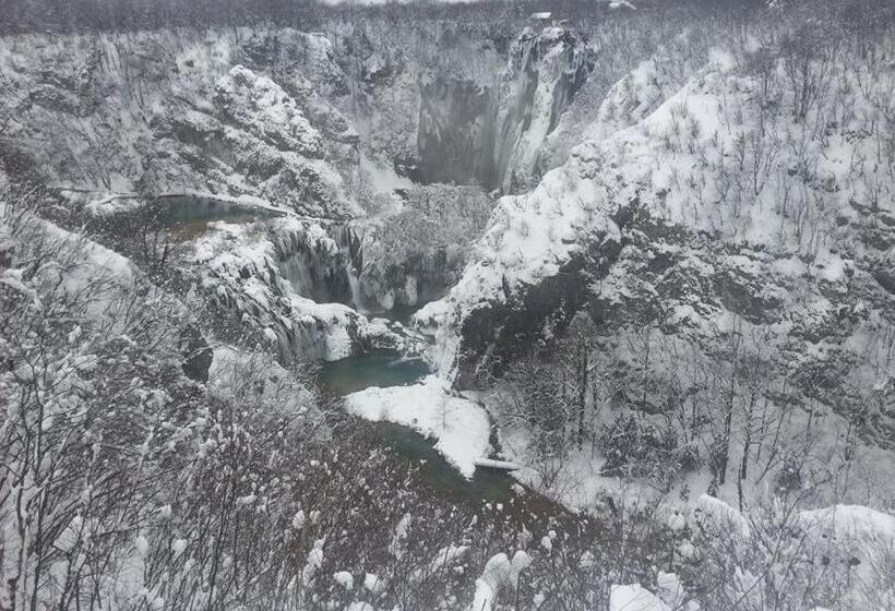 فندق Mirni Kutak