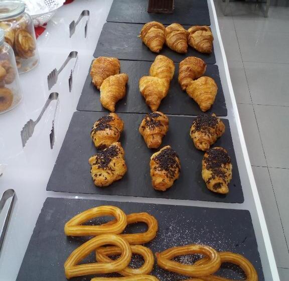 Отель Nap Oviedo