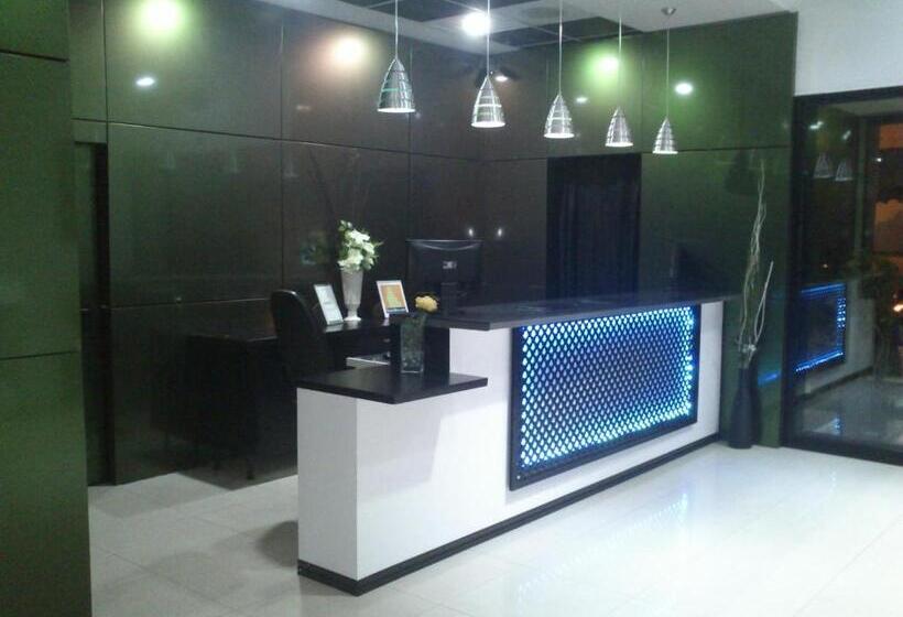 Отель Nap Oviedo