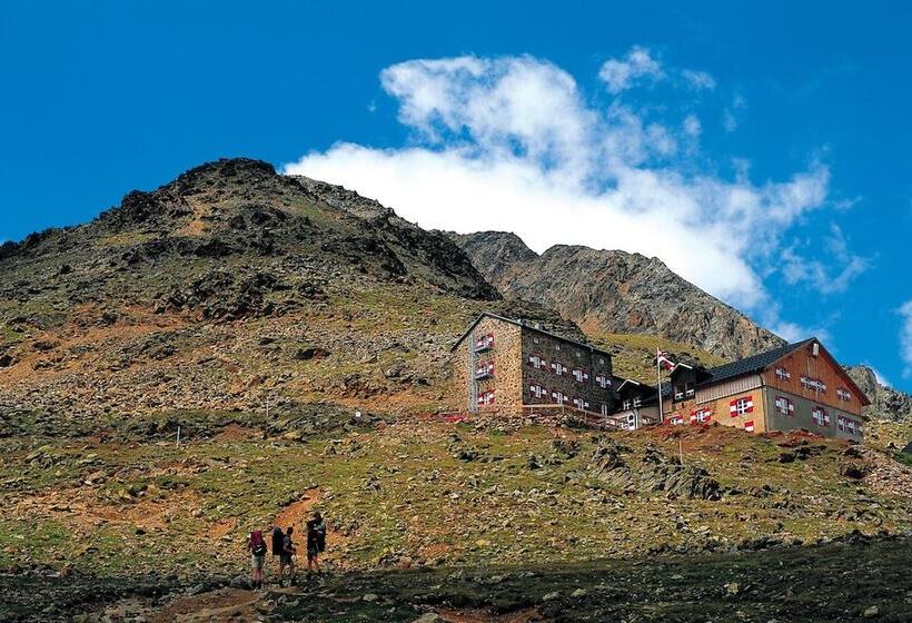 Отель Neue Post