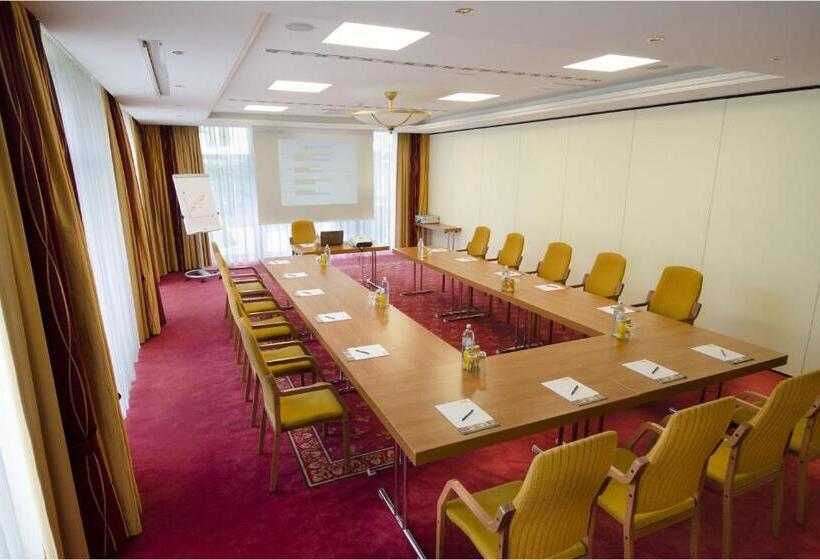 בית מלון כפרי Park