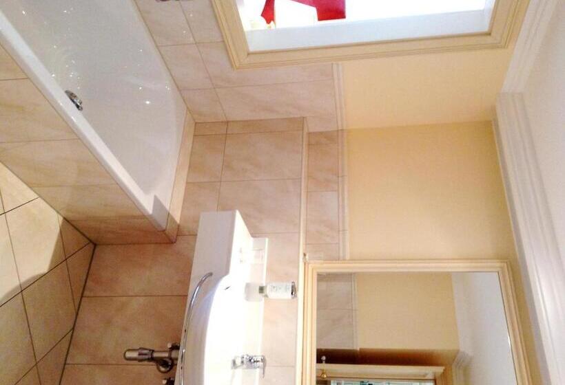 בית מלון כפרי Park