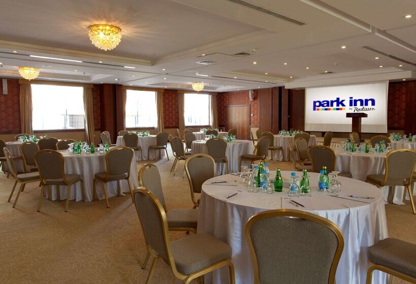 فندق Park Inn By Radisson Al Khobar