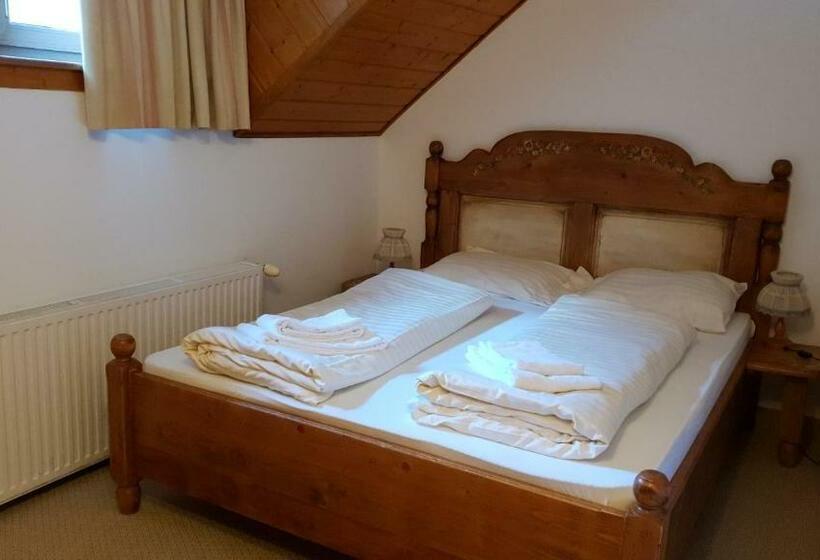 בית מלון כפרי Pension Edelweiss