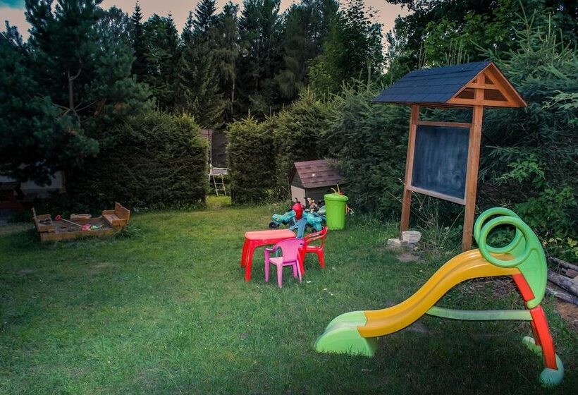 فندق Pension Familia