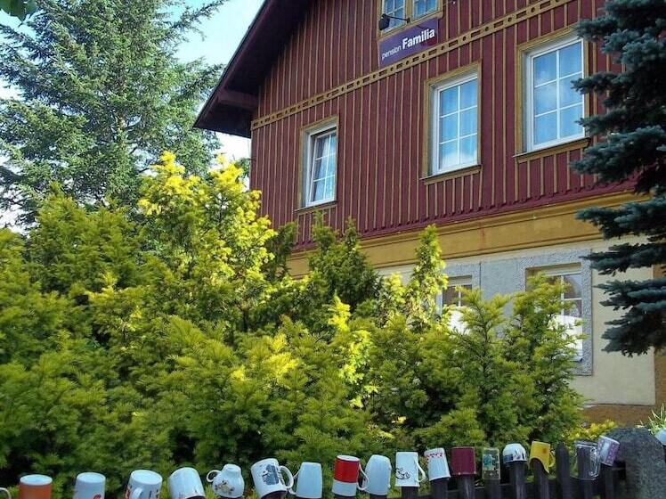 호텔 Pension Familia