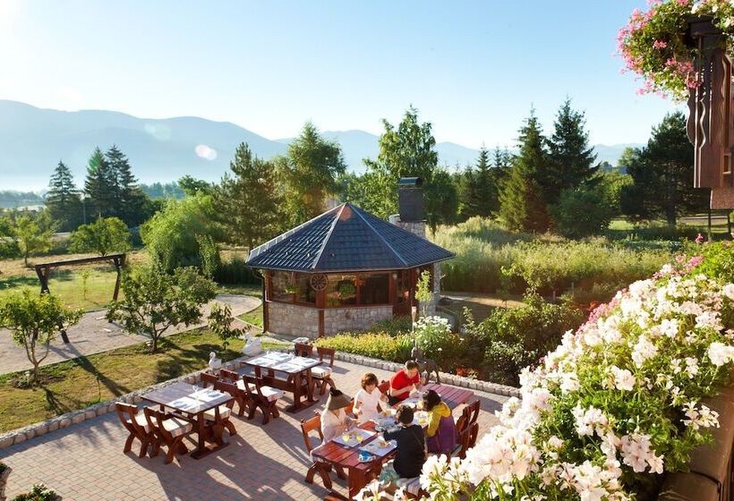 בית מלון כפרי Plitvice Pension Perisic