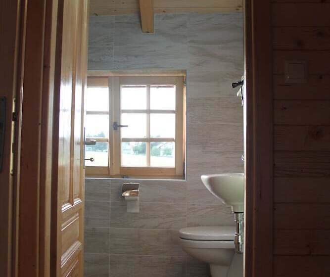 בית מלון כפרי Plitvice Pension Perisic