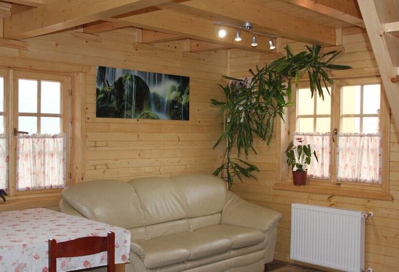 בית מלון כפרי Plitvice Pension Perisic