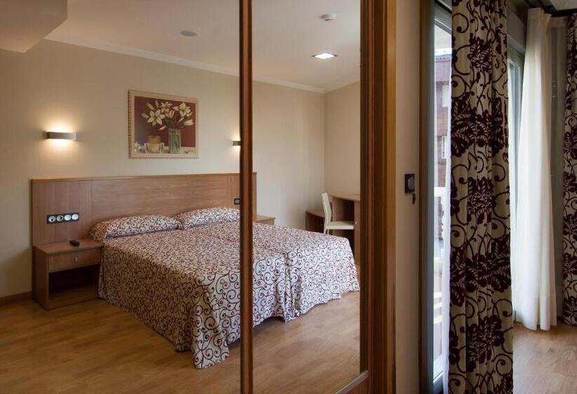 هتل Pontus Veteris