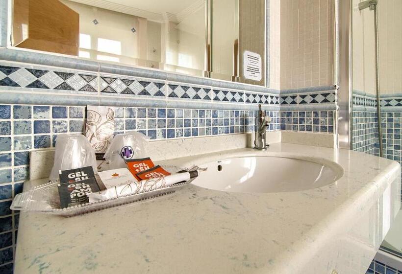 هتل Pontus Veteris