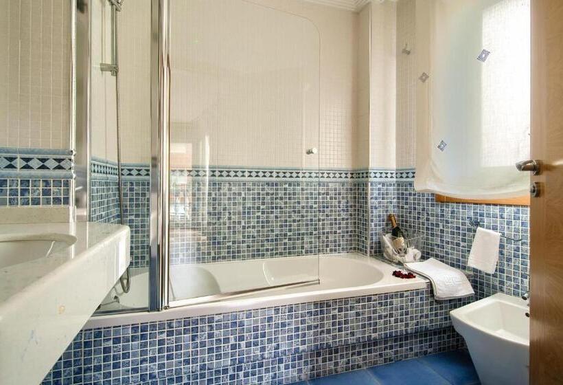 هتل Pontus Veteris