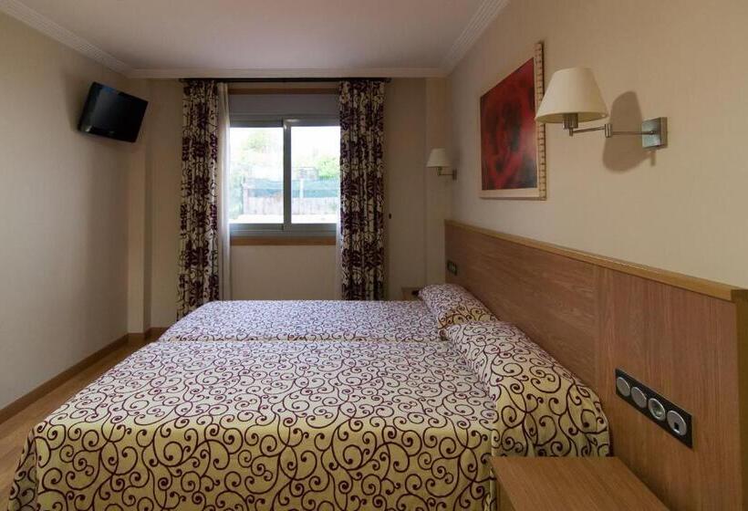 هتل Pontus Veteris