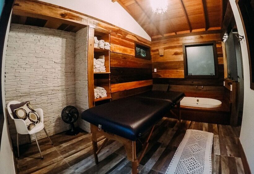 فندق Pousada Vila Tamarindo Eco Lodge