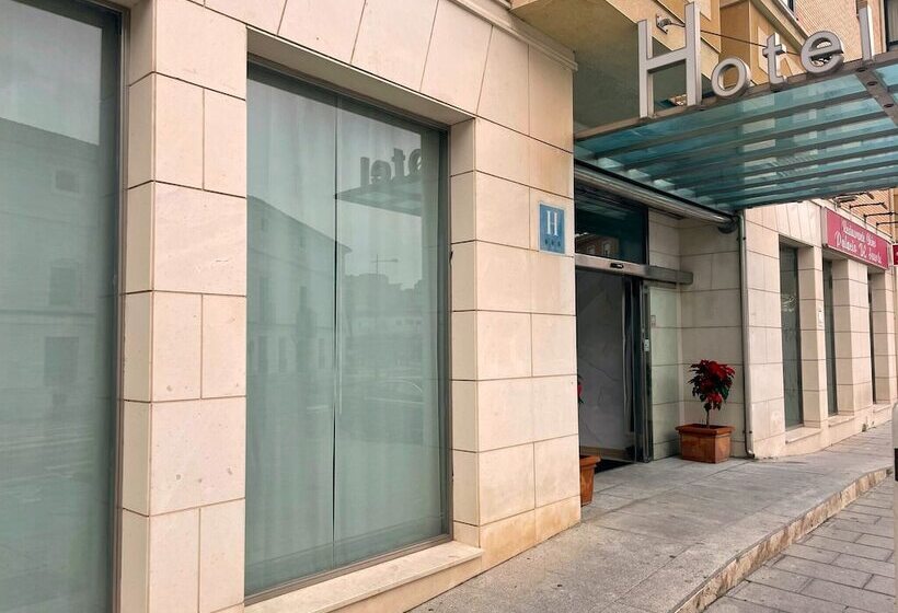 فندق Puerta De Ocaña