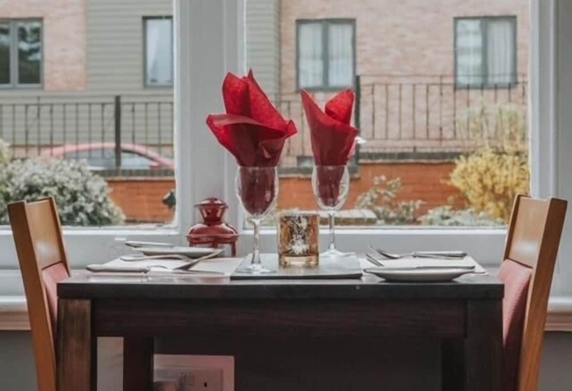 호텔 The Quorn Lodge