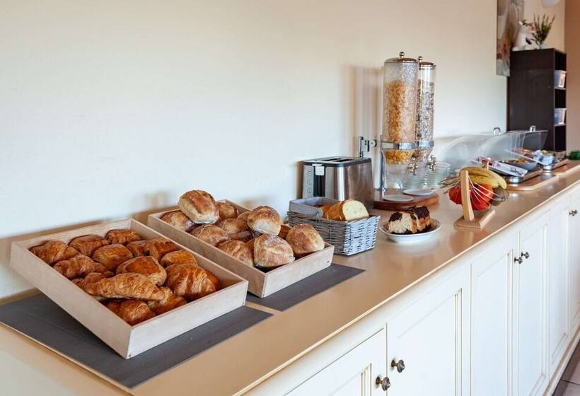 Residhotel Golf Grand Avignon