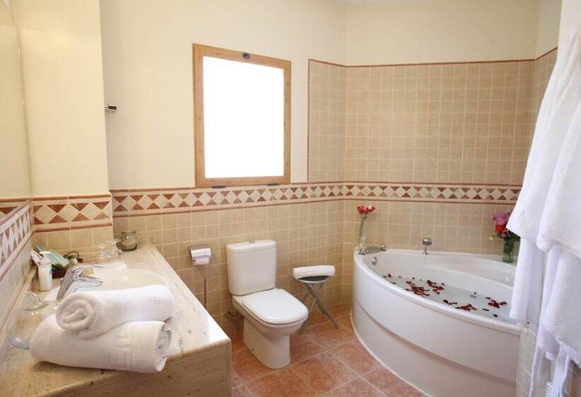 فندق Restaurante Casa Julia