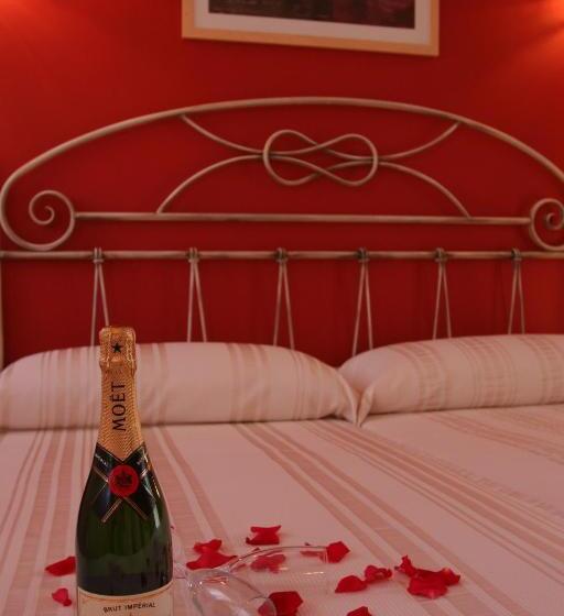 فندق Restaurante Casa Julia