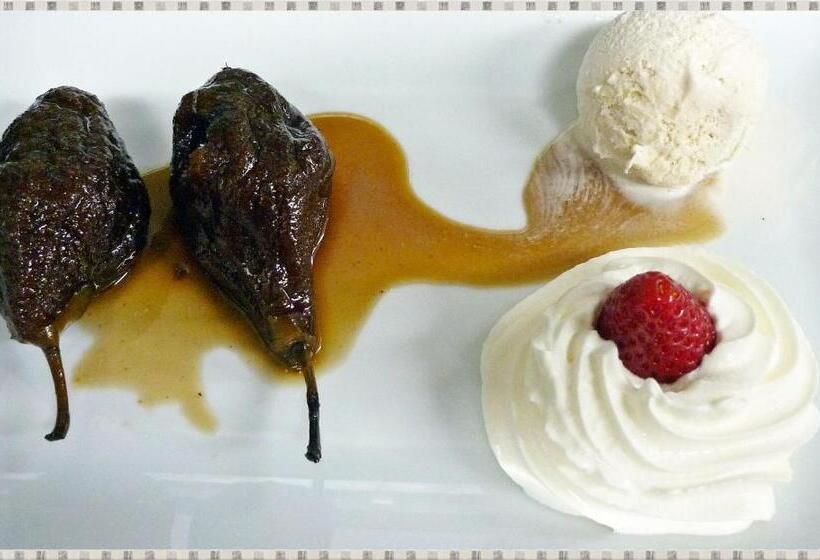 هتل Restaurante La Quadra