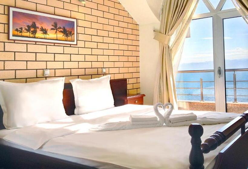 Royal View Hotel And Spa