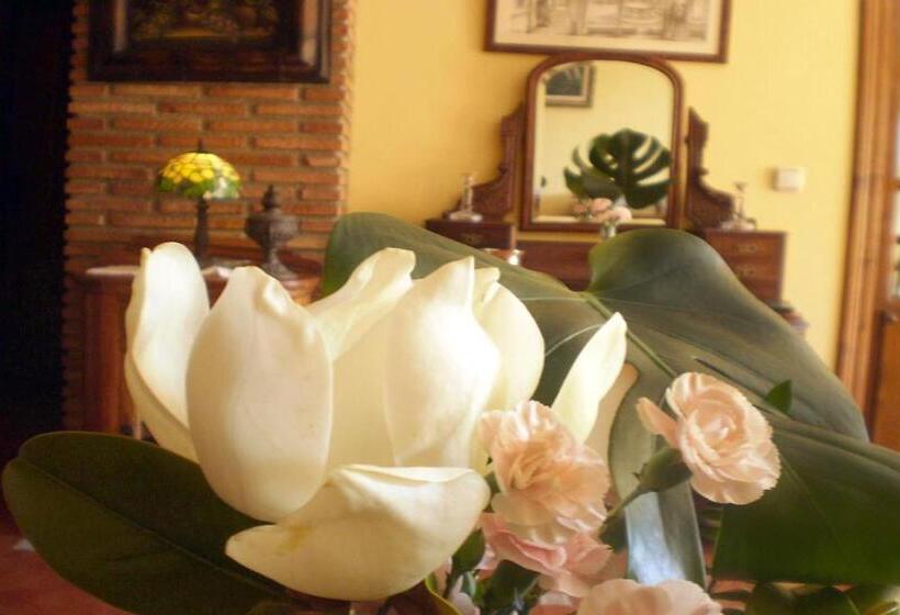 בית מלון כפרי Boutique Alicia Carolina