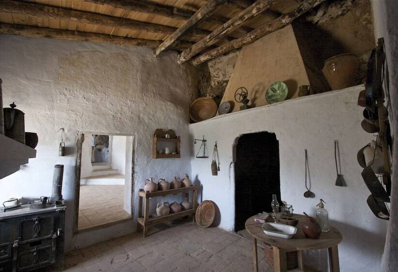 בית מלון כפרי Cuevas Almagruz