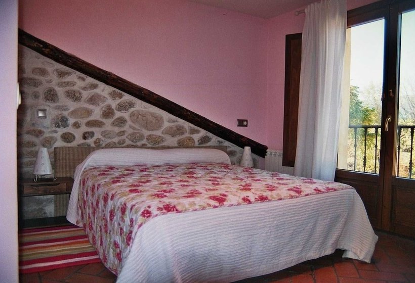 فندق ريفى Los Espinares