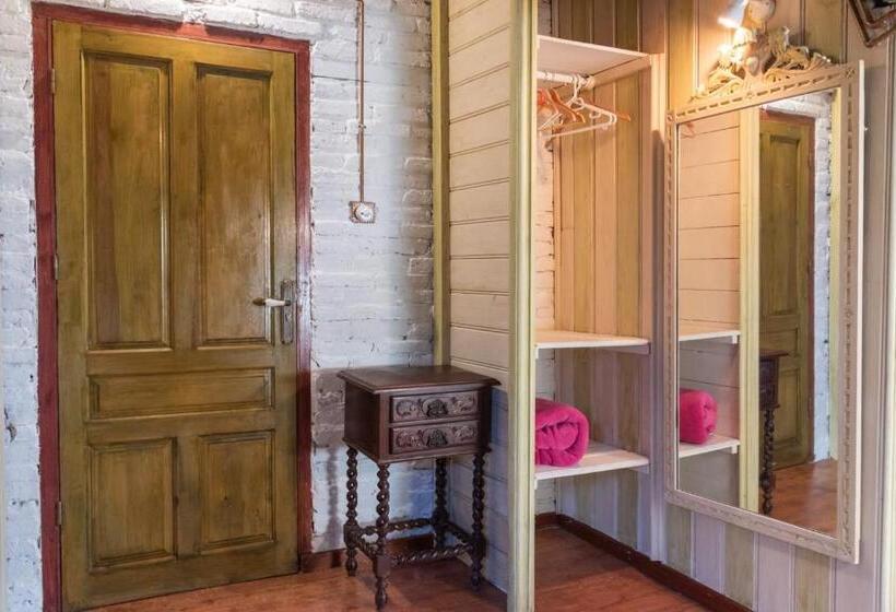 هتل روستایی Luna Del Valle