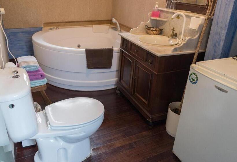 هتل روستایی Luna Del Valle