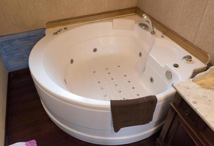 هتل روستایی Luna Del Valle