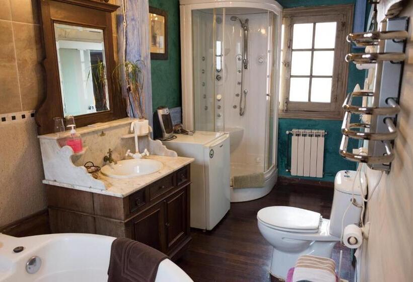 هتل روستایی Luna Del Valle