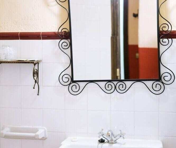 هتل روستایی Rural La Llosa De Fombona