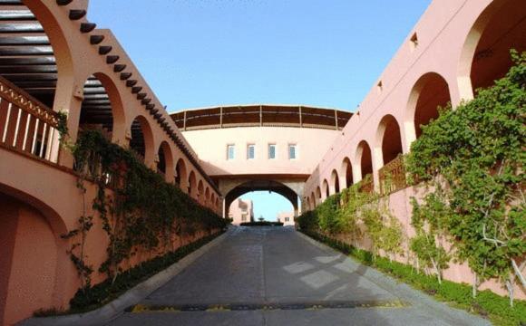 Seashell Julaia Hotel And Resort