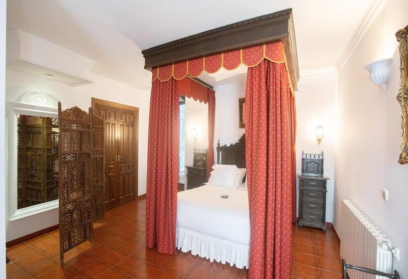 Отель Soho Boutique Palacio San Gabriel