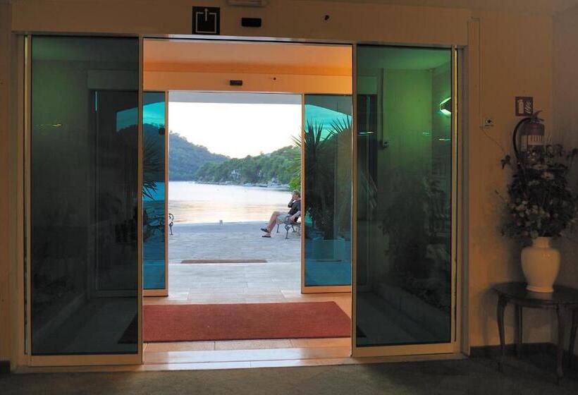 בית מלון כפרי Solitudo