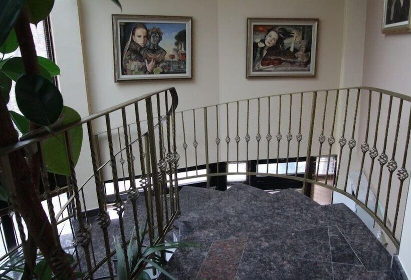 هتل Sumski Feneri