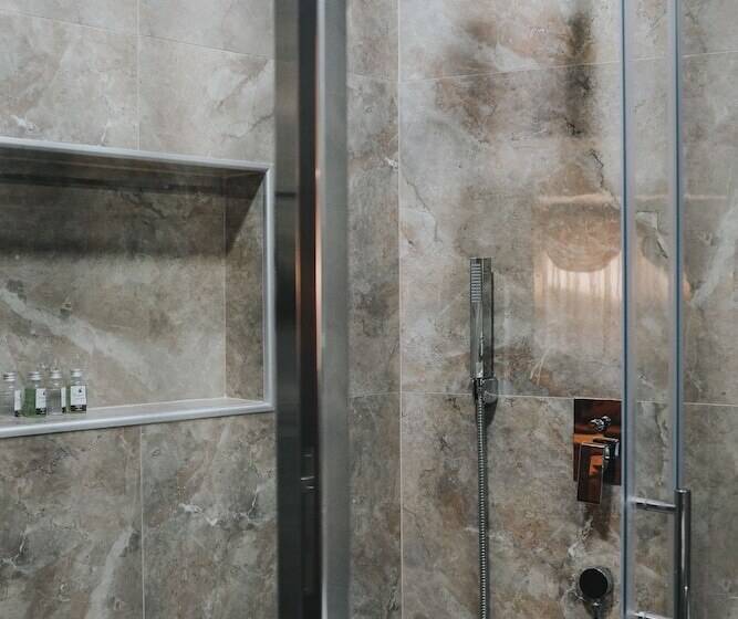 هتل Sumski Feneri