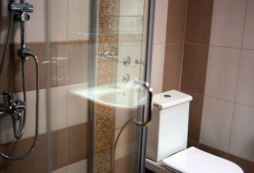 هتل Sumski Feneri