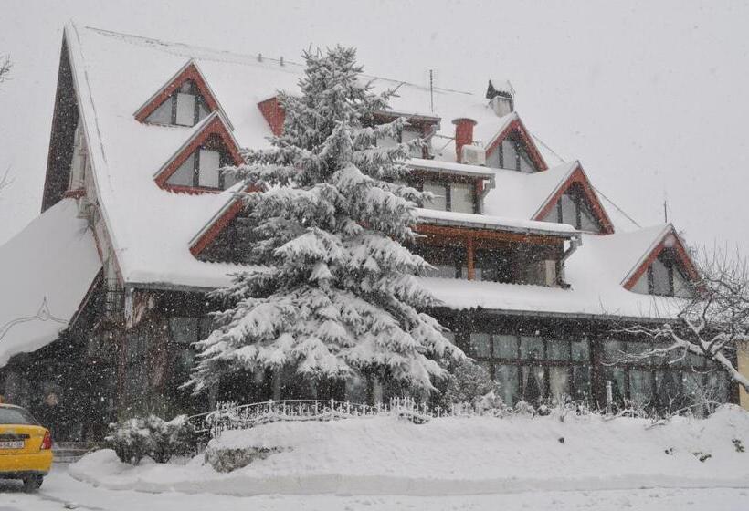 هتل Sumski Feneri