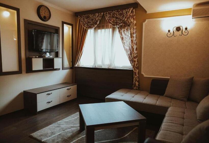 هتل Sumski Feneri