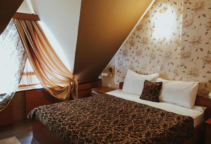 هتل Sumski Feneri