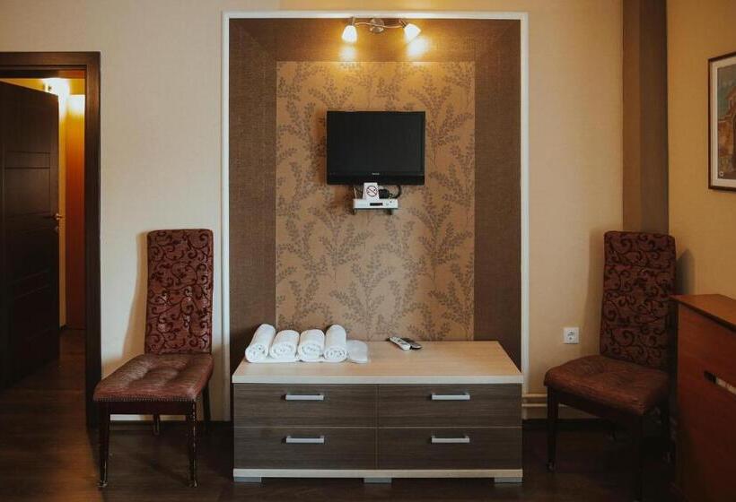 هتل Sumski Feneri