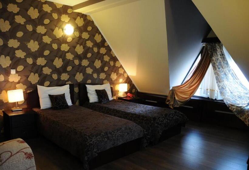 هتل Sumski Feneri