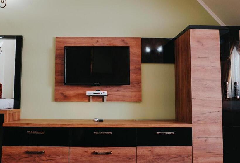 هتل Sumski Feneri