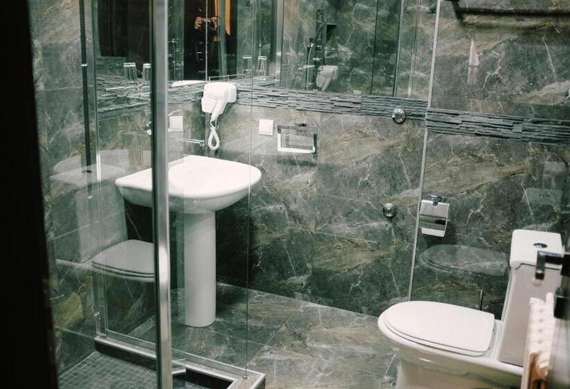 هتل Sumski Feneri