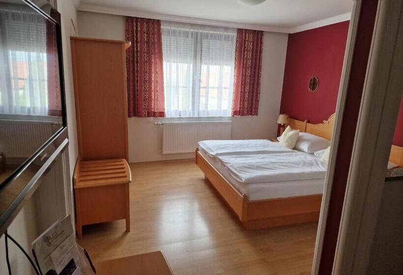 Das Blaufränkisch Weinhotel & Restaurant