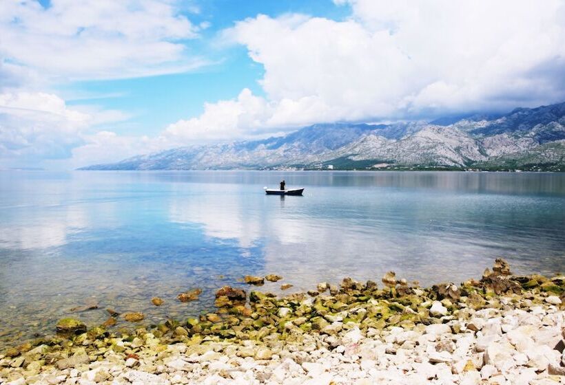 ホテル Tamarix Residence