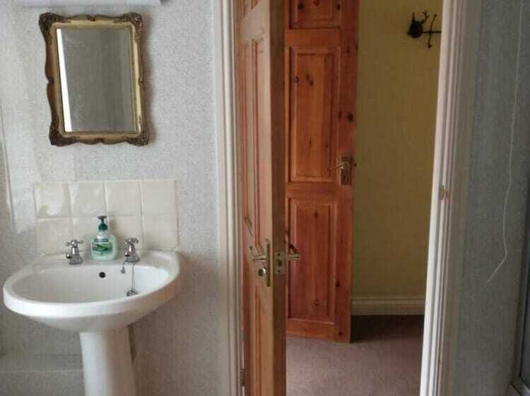 فندق The Arlington Coach House